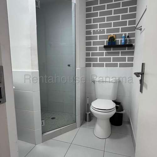 APARTAMENTO CON LINEA BLANCA EN RIO ABAJO - Imagen 3