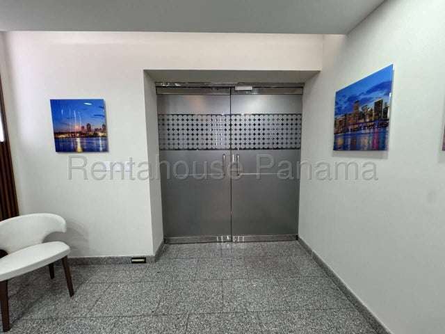 Oficina Comercial en Venta en Calle 50 JG - Imagen 6