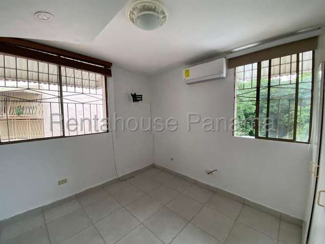 ALQUILER DE APARTAMENTO EN LA 12 DE OCTUBRE  - Imagen 2