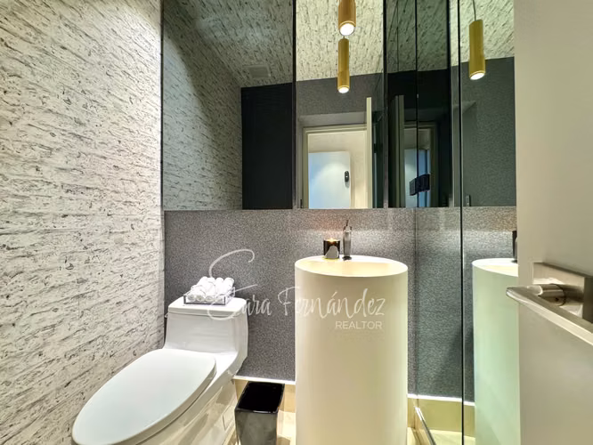 APARTAMENTO EN VENTA REMODELADO EN SAN FRANCISCO | VISTA AL MAR - Imagen 16