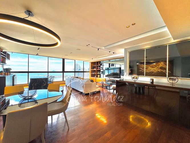 APARTAMENTO EN VENTA REMODELADO EN SAN FRANCISCO | VISTA AL MAR - Imagen 2