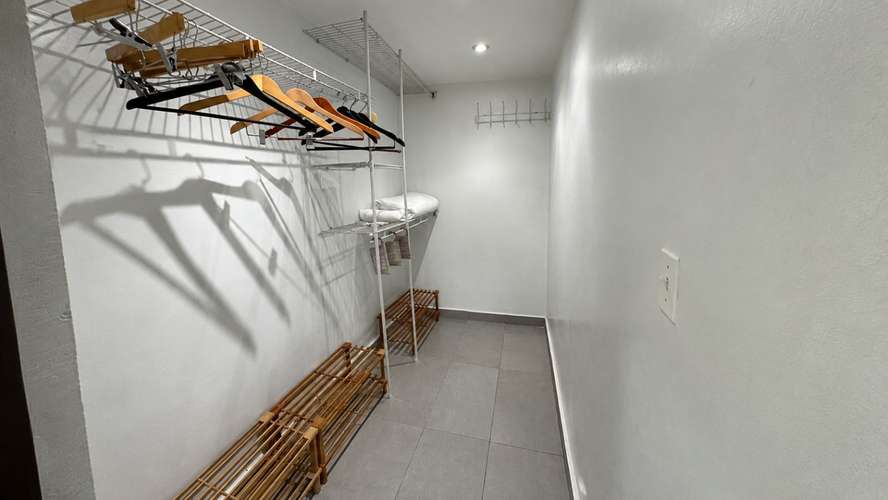 OBARRIO I AMOBLADO I 2 RECAMARAS I 143 M² I BALCON + 2 PARKING  - Imagen 9