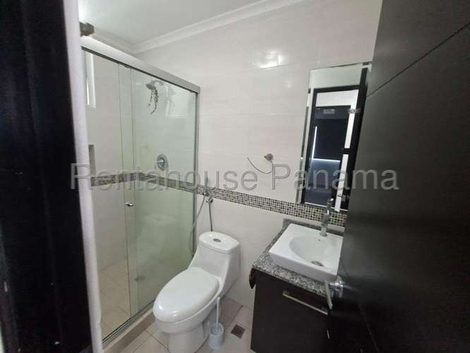 Alquiler apartamento en Belview Tower, Edison Park - vista a la ciudad | uVIK-27-2977 - Imagen 10