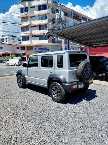2025 Suzuki Jimny GLX - 2727 km - Garantía de agencia hasta noviembre 2028 - Imagen 4
