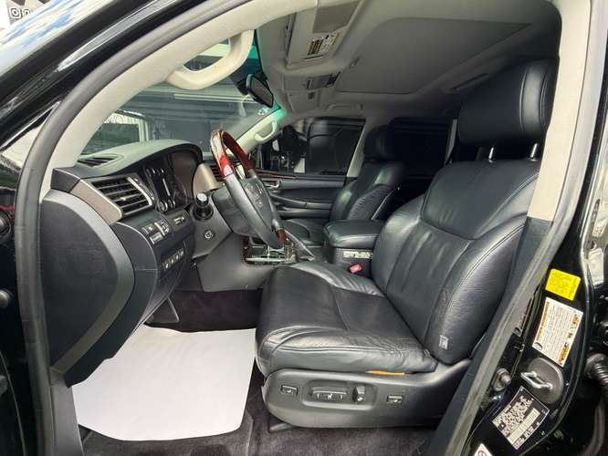 Lexus LX - Imagen 18