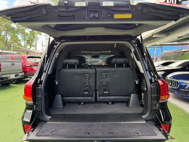 Lexus LX - Imagen 12