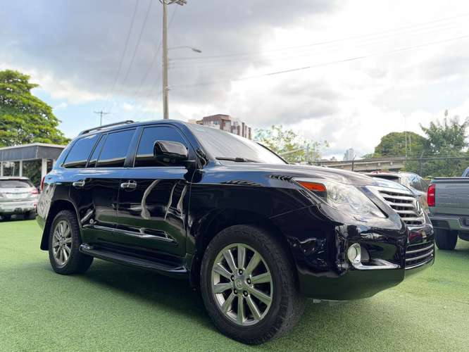 Lexus LX - Imagen 13