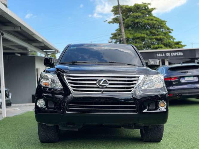 Lexus LX - Imagen 2