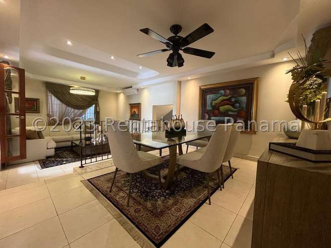 J92GRR Venta de Casa en Hato Pintado 