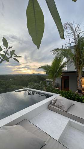 Punta Caelo. 466mts 4r 4.5b amoblado terraza $1,200,000.00neg - Imagen 2