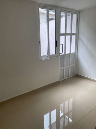 Rio Abajo Calle 5ta. Edificio de 30 apartamentos $1,700,000.00neg - Imagen 5