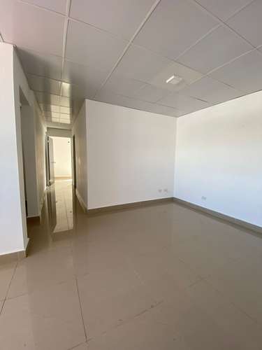 Rio Abajo Calle 5ta. Edificio de 30 apartamentos $1,700,000.00neg - Imagen 4