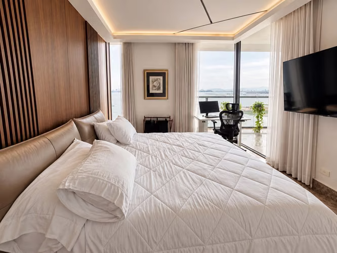 2 Bedroom Ocean View Condo at YOO Panama – Avenida Balboa - Imagen 7
