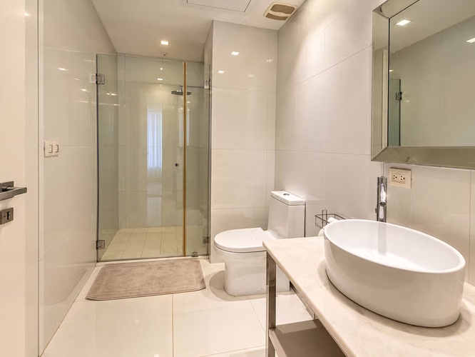 2 Bedroom Ocean View Condo at YOO Panama – Avenida Balboa - Imagen 6