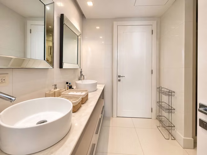 2 Bedroom Ocean View Condo at YOO Panama – Avenida Balboa - Imagen 9