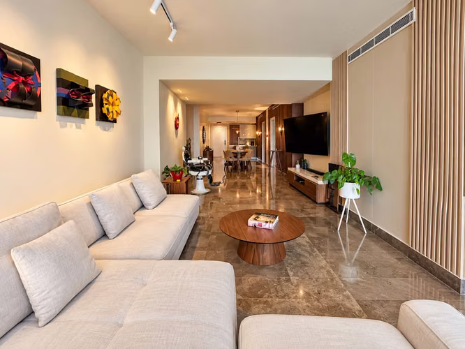 2 Bedroom Ocean View Condo at YOO Panama – Avenida Balboa - Imagen 1