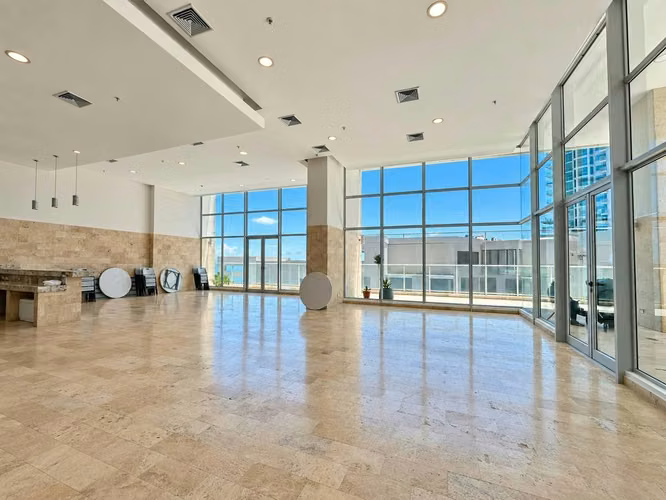 Venta Pta Pacífica | P.H. Oceanaire | Vista Frontal al Mar ($450,000)