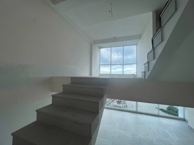VENTA- PENTHOUSE DE 3 NIVELES CON TERRAZA EN PH ASIA COSTA DEL MAR