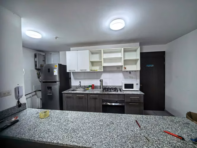 Se alquila apartamento amoblado de 2 Recamaras en el Bosque - Imagen 4