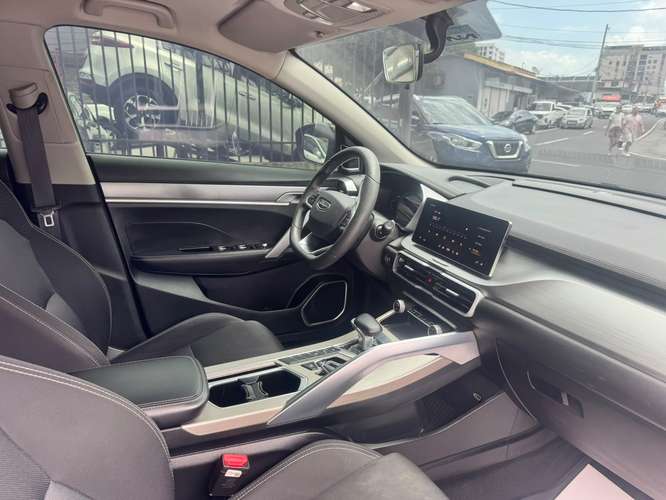 Geely Coolray 2023 - Imagen 8