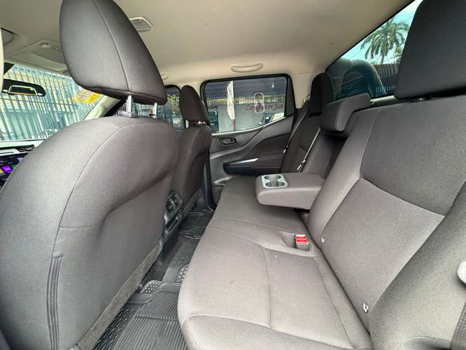 Nissan Frontier 2025 - Imagen 11