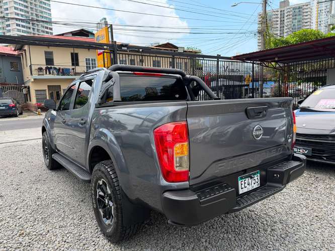 Nissan Frontier 2025 - Imagen 6