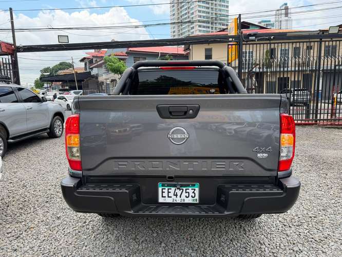 Nissan Frontier 2025 - Imagen 5