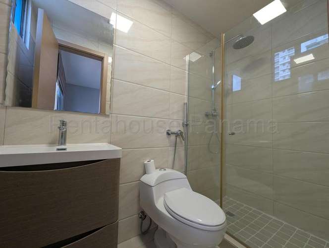 Alquiler Apartamento en Via España, Carrasquilla, Panamá. MAR27-2985