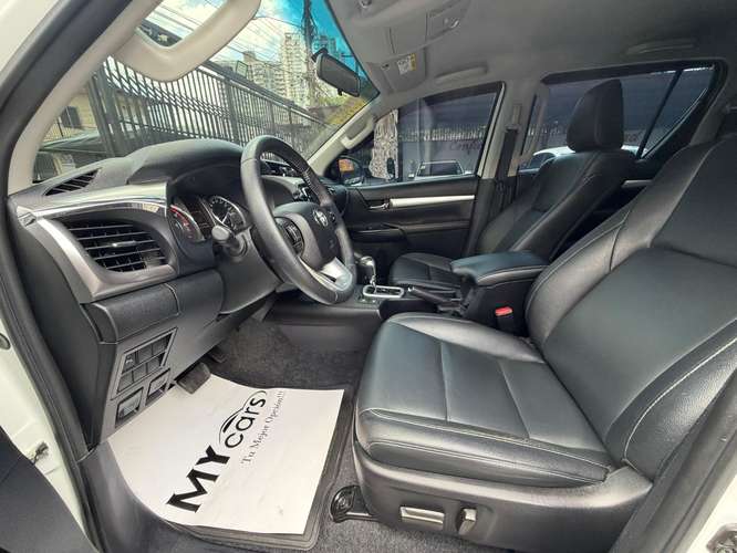 Toyota Hilux 2022 - Imagen 19