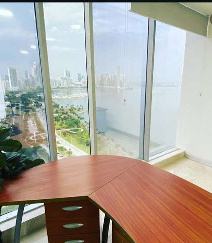 OFICINA AMOBLADA en la AVENIDA BALBOA - 50 M²