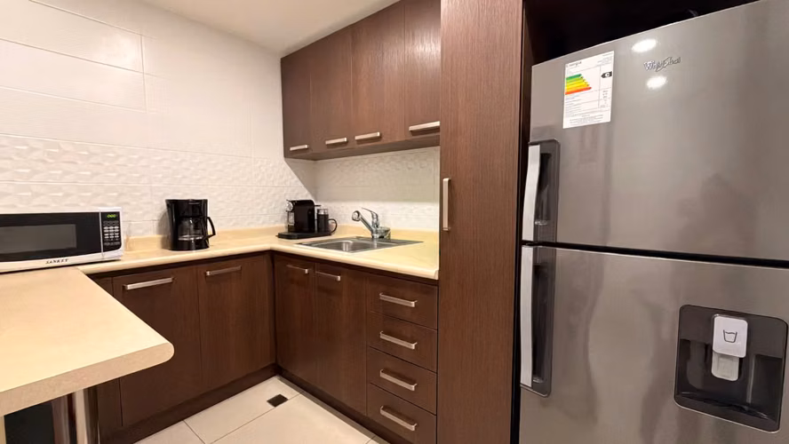 REMODELADA Y AMOBLADA - ALQUILER - OCEANIA PUNTA PACIFICA - 711 M2 - Imagen 3
