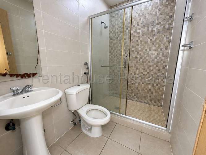 VENDO Casa en Ph Victoria, Paseo del Norte. Brisas del Golf. 157M2 MAG