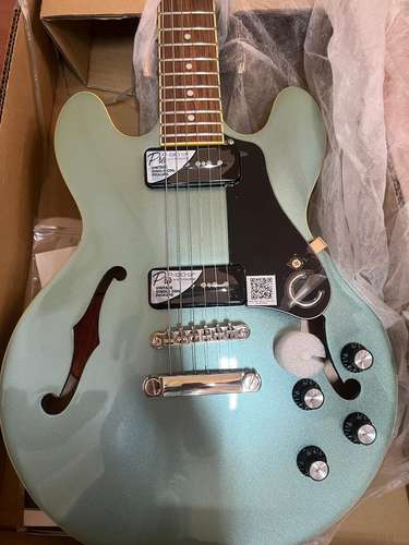 Guitarra  más Amplificador 