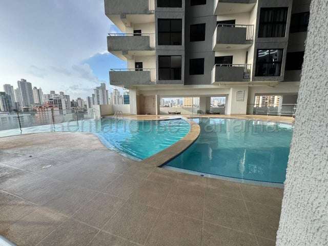 Alquiler de apartamento en Via España 
