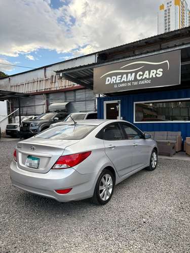 Hyundai Accent Full extra  - Imagen 5
