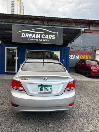Hyundai Accent Full extra  - Imagen 4