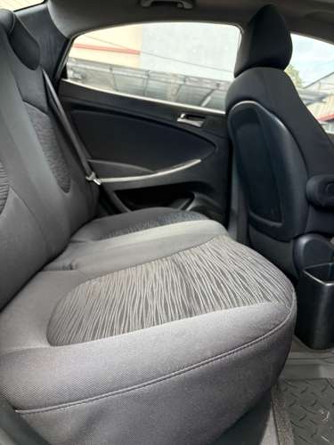 Hyundai Accent Full extra  - Imagen 8