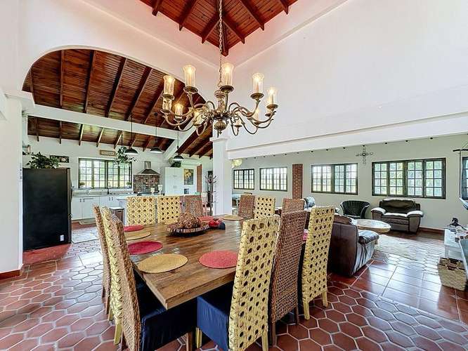 Venta de casa de campo con piscina en la carretera hacia Playa Juan Hombrón - Imagen 6