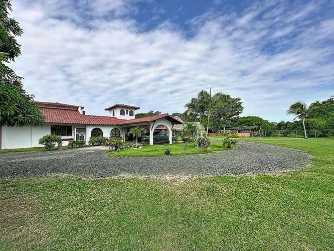 Venta de casa de campo con piscina en la carretera hacia Playa Juan Hombrón - Imagen 19