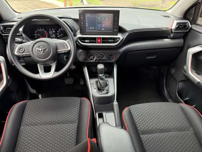 Vendo Toyota Raize 2023 – Solo 19,270 km – Único dueño - Imagen 5