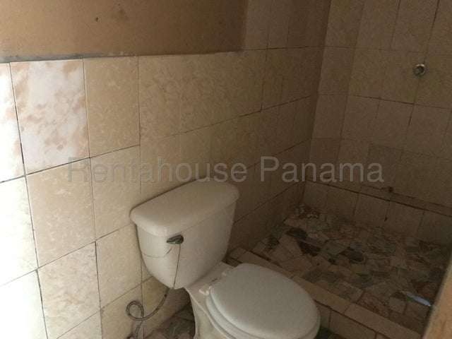 REMATO CASA EN GUADALUPE, LA CHORRERA. ABS - Imagen 5