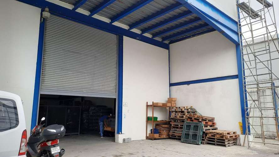 VENDO-NEGOCIO Planta de LICORES en Rio Abajo 100% activa. 709m2 MAG
