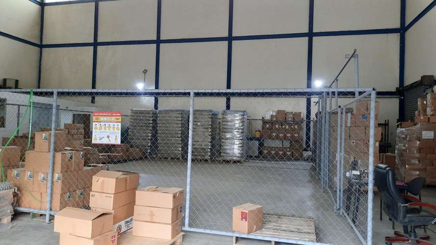 VENDO-NEGOCIO Planta de LICORES en Rio Abajo 100% activa. 709m2 MAG