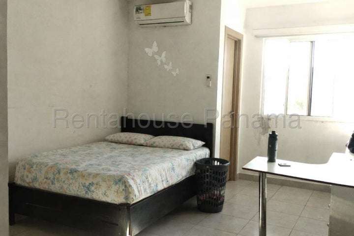 SE VENDE HERMOSA CASA DE 204 MTS EN PASEO DE NORTE 26-7354/GMB