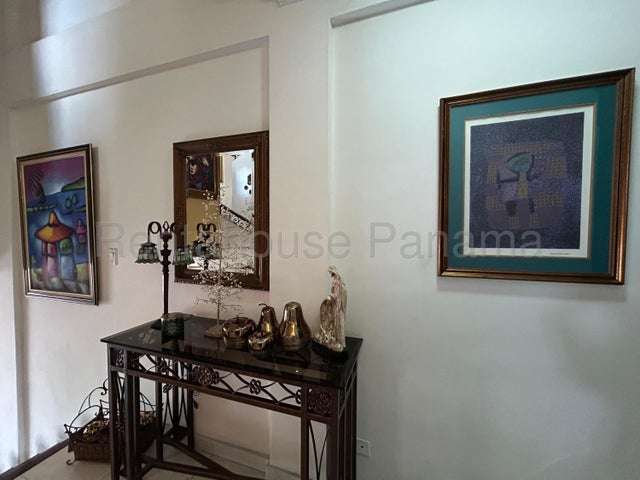 SE VENDE AMPLIA CASA DE  3 NIVELES EN BETANIA 26-6553/GMB - Imagen 19