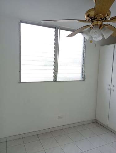 SE VENDE CENTRICO APARTAMENTO VIA ESPAÑA SAN FRANCISCO CARRASQUILLA 2 HABITACIONES - Imagen 7