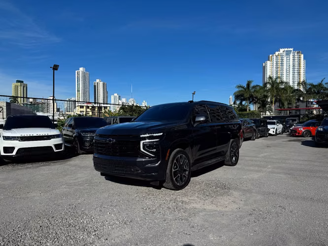 CHEVROLET TAHOE 2025 - Imagen 1
