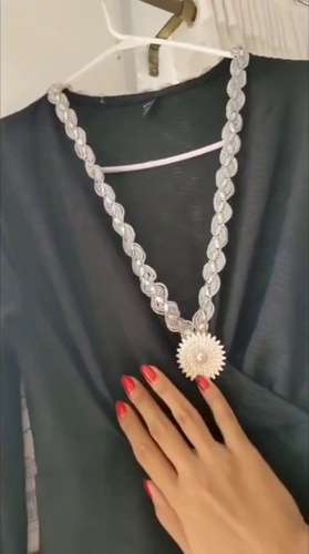 Vendo hermoso vestido negro estilo flamenco - Imagen 2