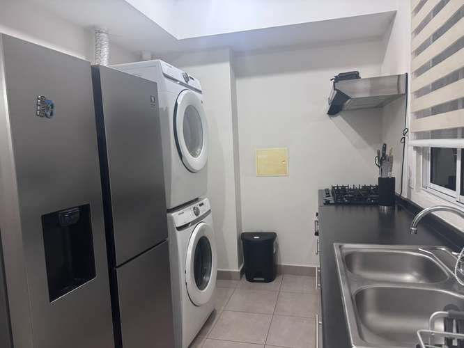 ALQUILER APARTAMENTO LAS ACACIAS AMUEBLADO  - Imagen 2