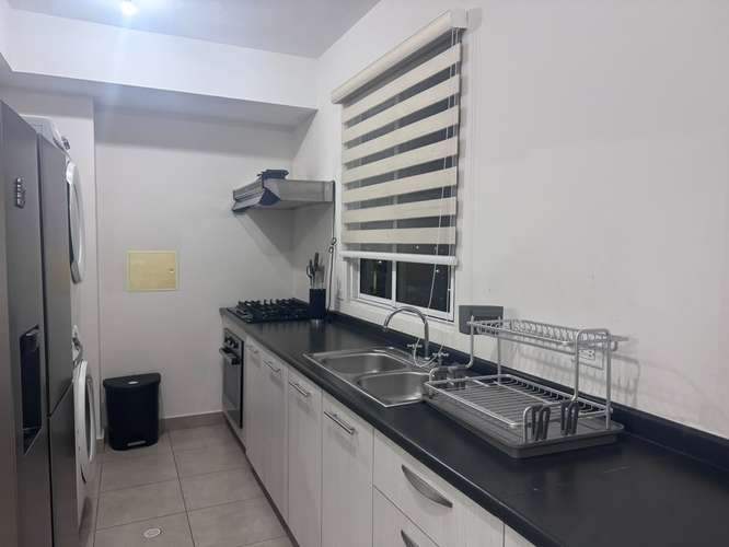 ALQUILER APARTAMENTO LAS ACACIAS AMUEBLADO  - Imagen 3